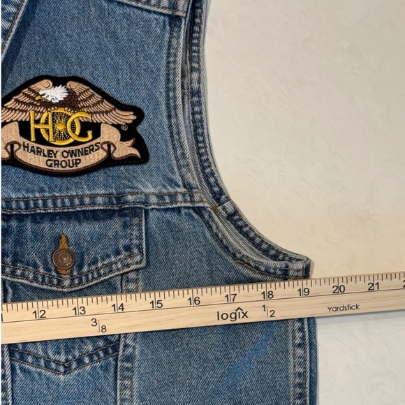 Vintage Levis‎ Womens Denim Vest Size L Harley Sturgis 2005 Biker Patches - Picture 9 of 11